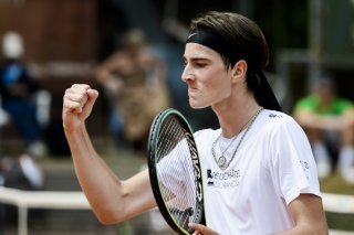 Kilian Feldbausch (ici lors des Interclubs 2022) a passé le 1er tour des qualifs à Genève KEYSTONE/JEAN-CHRISTOPHE BOTT